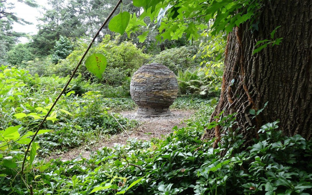 Building a Dry Stone Sphere