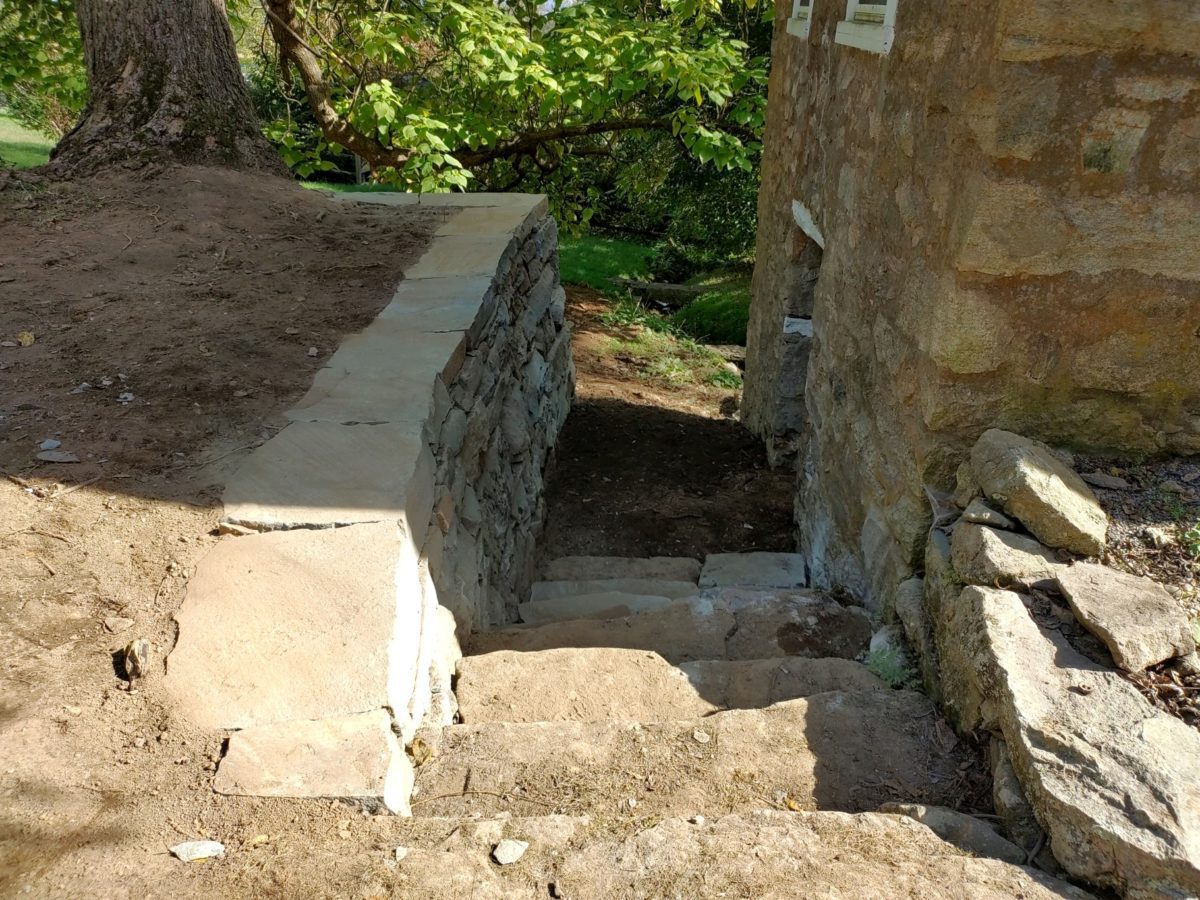 retaining wall in Barto