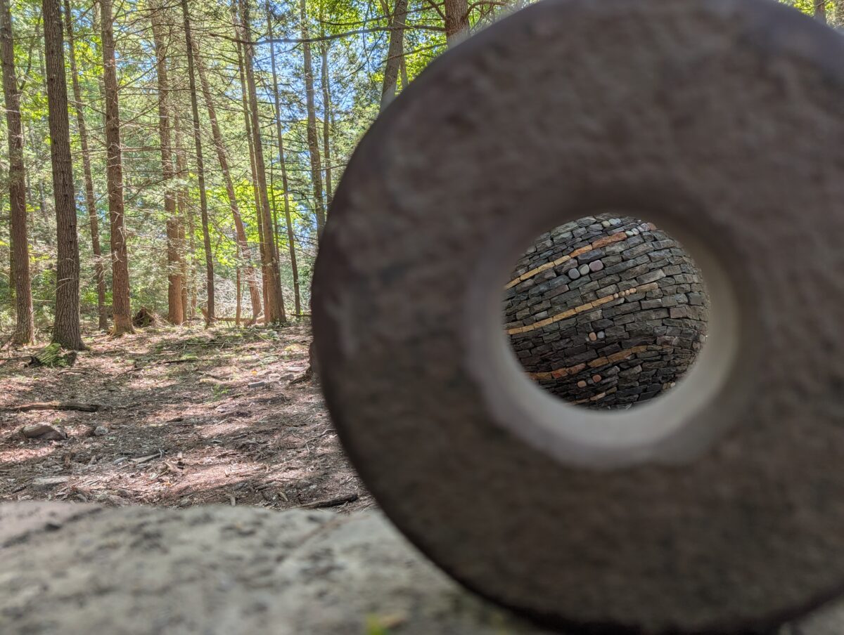 Lithadelic sphere